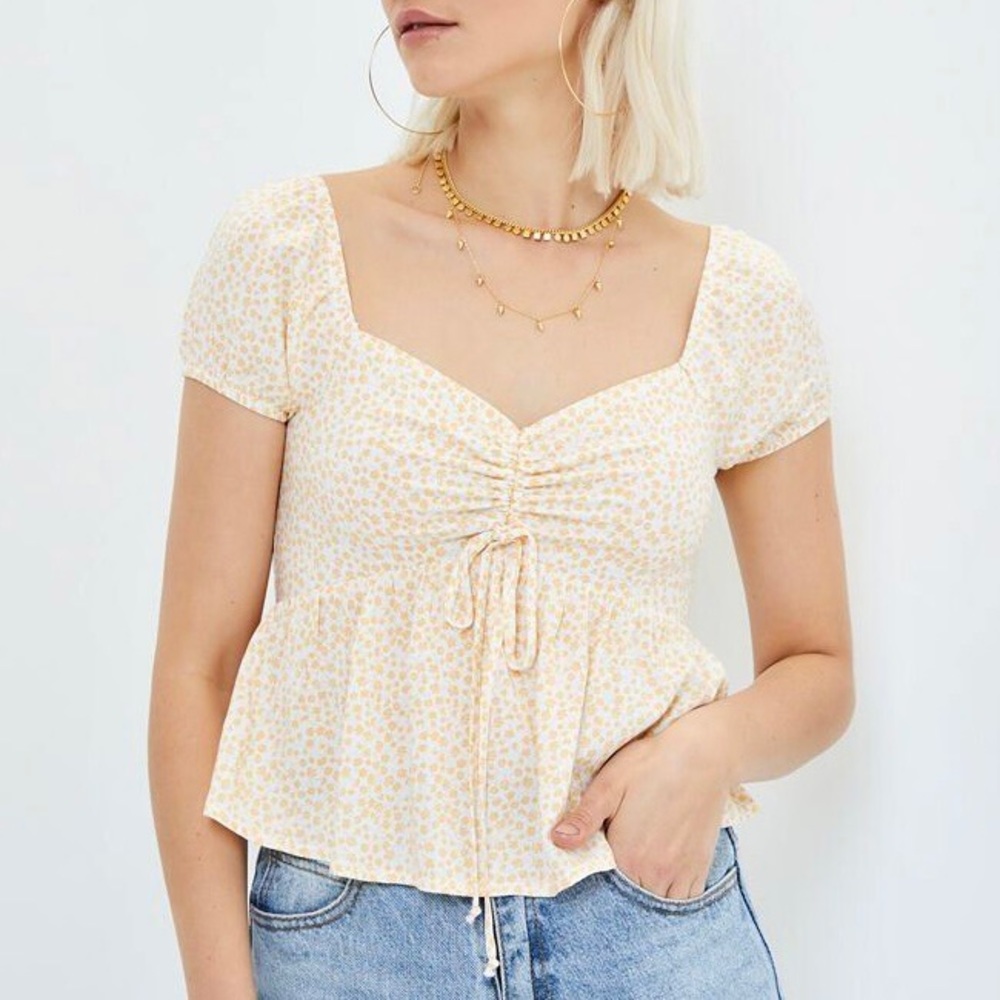 PACSUN — CINCHED BABYDOLL TOP, LIGHT YELLOW/WHITE FLORAL, CROP TOP, SIZE US M